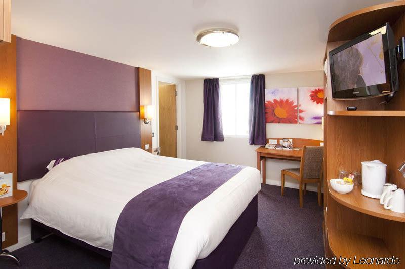 Premier Inn Nuneaton/Coventry Buitenkant foto