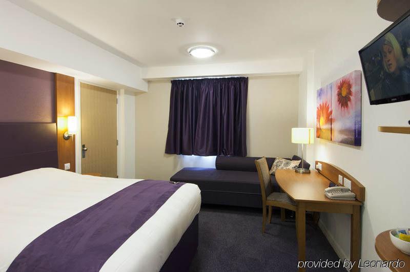 Premier Inn Nuneaton/Coventry Buitenkant foto