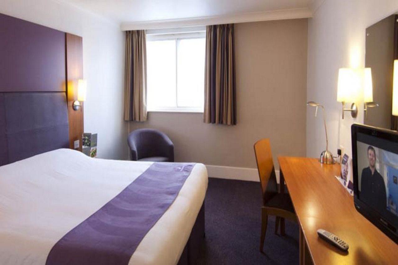 Premier Inn Nuneaton/Coventry Buitenkant foto